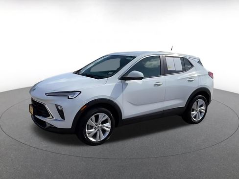 Used 2025 Buick Encore GX Preferred FWD image 8