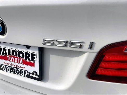 Used 2015 BMW 535i Sedan image 10