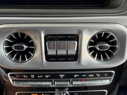 Used 2022 Mercedes-Benz G 63 AMG Squared w/ AMG Night Package Magno image 40