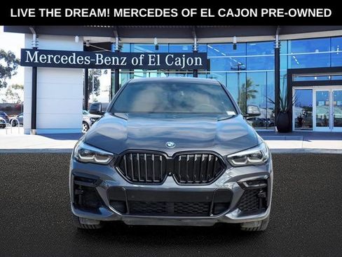 Used 2022 BMW X6 xDrive40i w/ M Sport Package AWD/4WD image 2