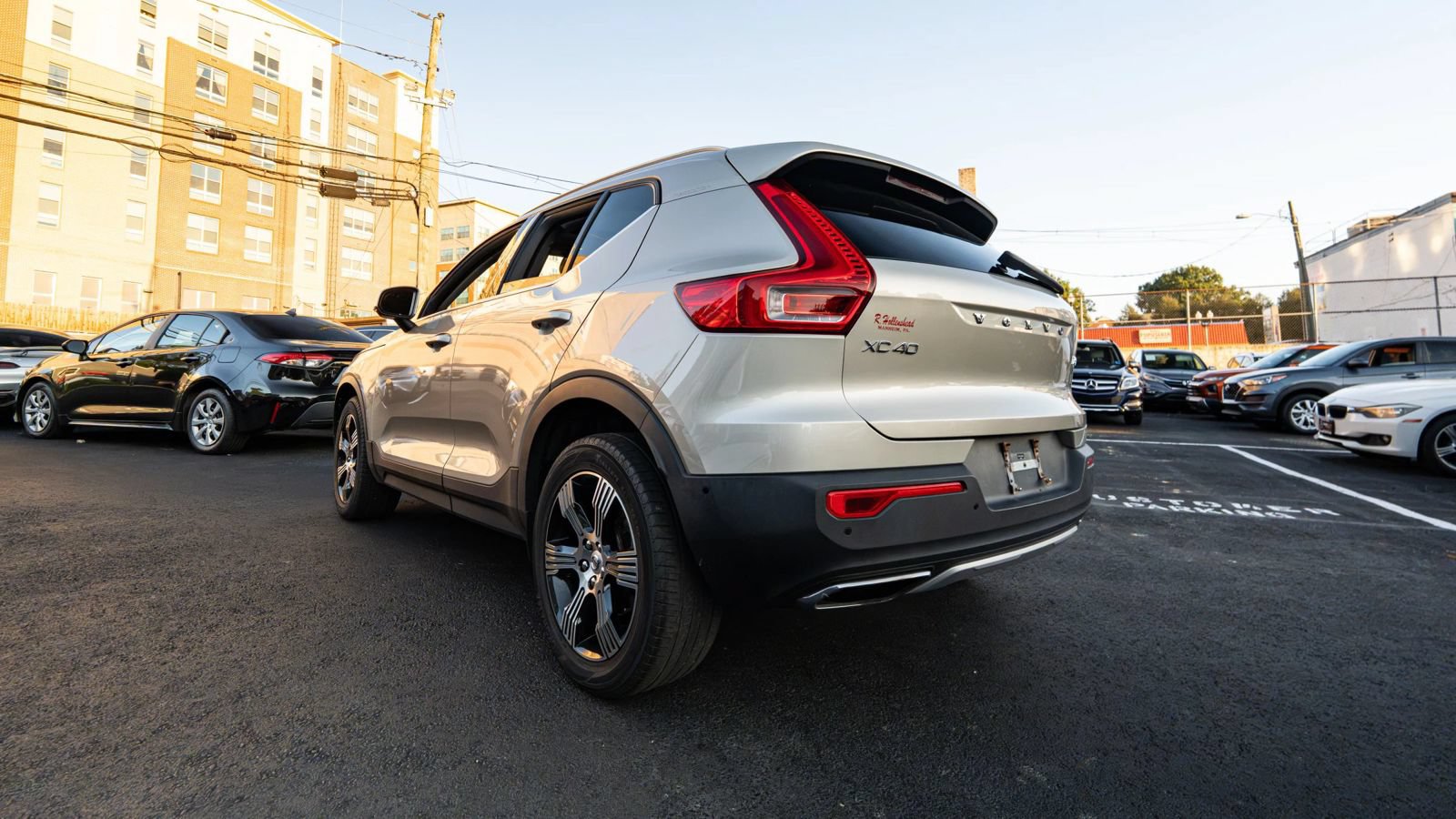 Used 2019 Volvo XC40 T5 Inscription AWD/4WD image 6