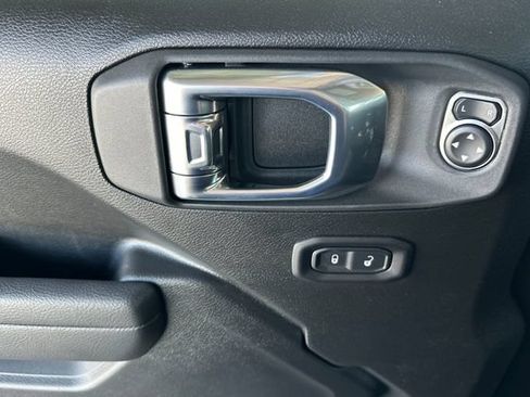 New 2026 Jeep Gladiator Mojave AWD/4WD image 10