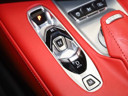 Used 2023 Chevrolet Corvette Stingray Premium Conv w/ Z51 Performance Package RWD image 8