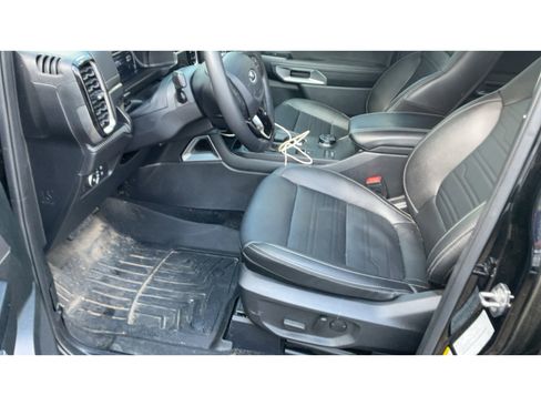 Used 2024 Ford Ranger Lariat w/ FX4 Off-Road Package image 2