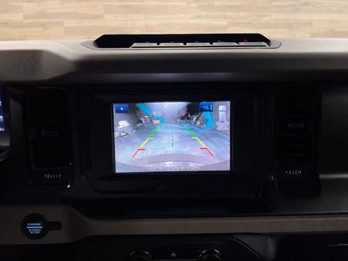 Used 2022 Ford Bronco Wildtrak AWD/4WD image 10