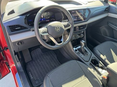 New 2024 Volkswagen Taos SE image 12