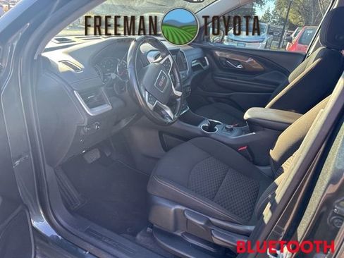 Used 2021 GMC Terrain SLE image 6