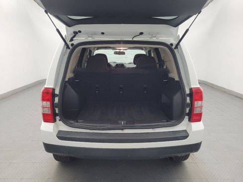 Used 2016 Jeep Patriot Sport w/ Power Value Group AWD/4WD image 29