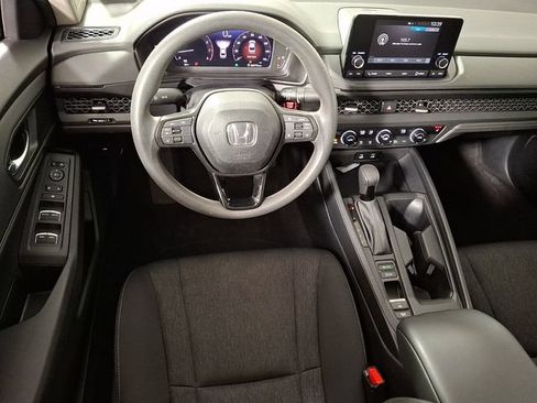 Used 2024 Honda Accord EX image 2