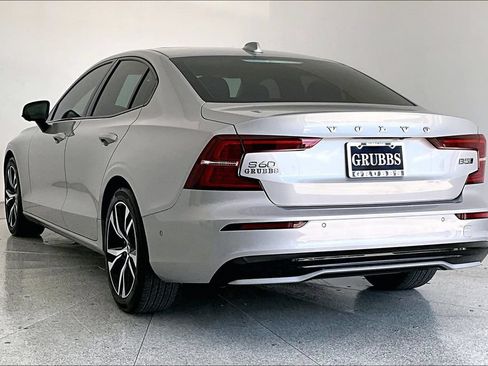 Used 2024 Volvo S60 B5 Plus AWD/4WD image 15