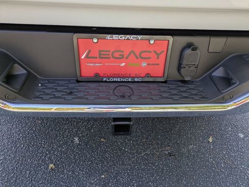 New 2026 RAM 1500 Laramie AWD/4WD image 33