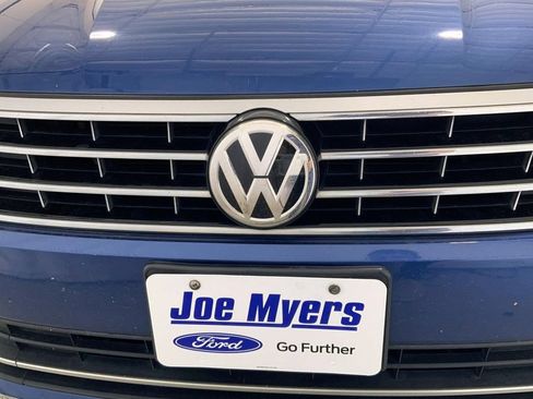 Used 2016 Volkswagen Passat 1.8T SE FWD image 27