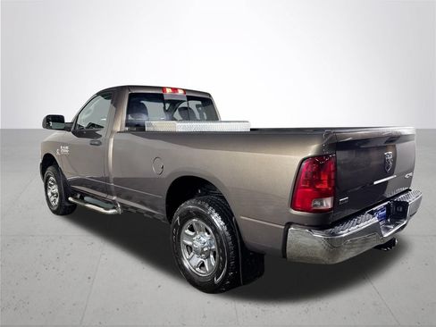 Used 2018 RAM 2500 SLT w/ Popular Equipment Group AWD/4WD image 8