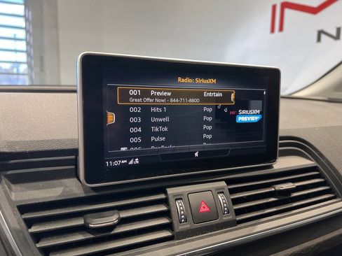 Used 2020 Audi Q5 Prestige w/ Prestige Package image 19