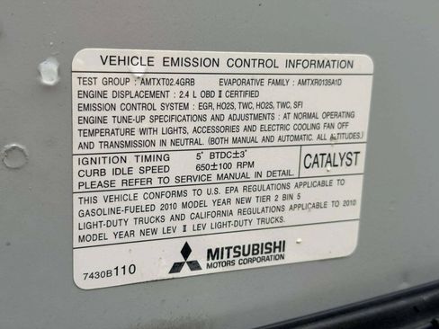 Used 2010 Mitsubishi Outlander ES AWD/4WD image 10