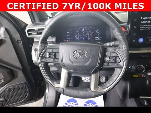 Used 2024 Toyota Tacoma TRD Sport w/ TRD Sport Upgrade Package image 21