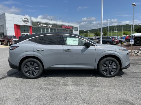 New 2025 Nissan Murano SL image 2