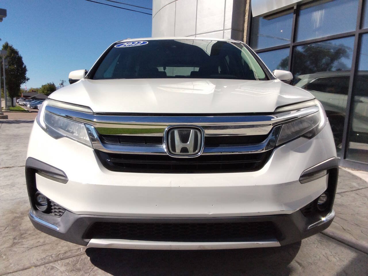 Used 2022 Honda Pilot Touring image 2