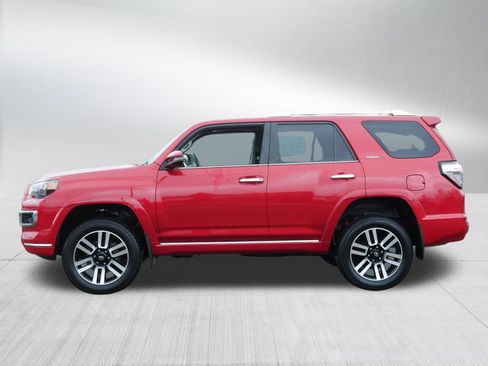 Used 2023 Toyota 4Runner Limited AWD/4WD image 4