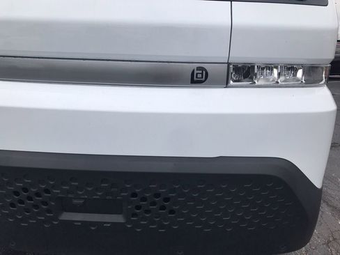 Used 2024 Chevrolet Brightdrop 600 w/ Commercial Equipment Package image 10