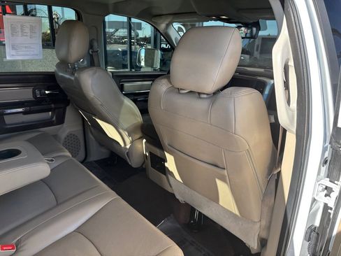 Used 2016 RAM 2500 Laramie w/ Convenience Group image 26