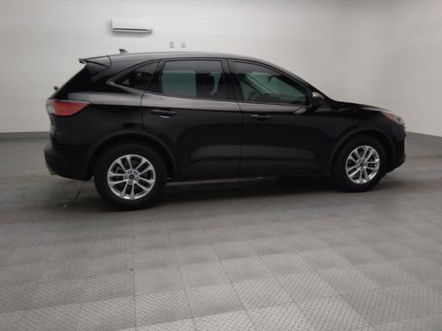 Used 2022 Ford Escape S image 10