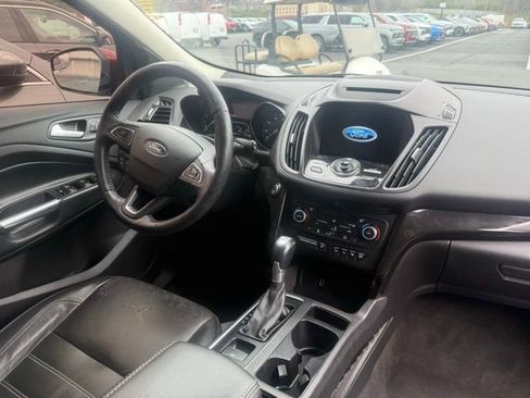 Used 2018 Ford Escape Titanium image 7