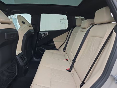 New 2026 BMW X3 xDrive30 w/ Convenience Package image 5