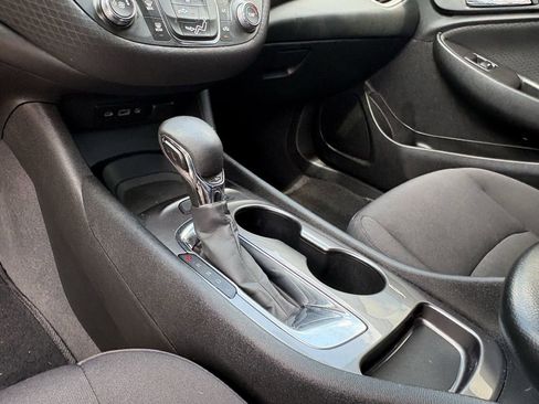 Used 2022 Chevrolet Malibu LS w/ LPO, Convenience Package 1 FWD image 21
