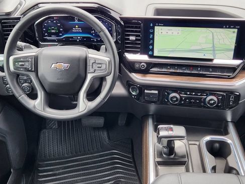 Certified 2025 Chevrolet Silverado 1500 LT Trail Boss AWD/4WD image 26