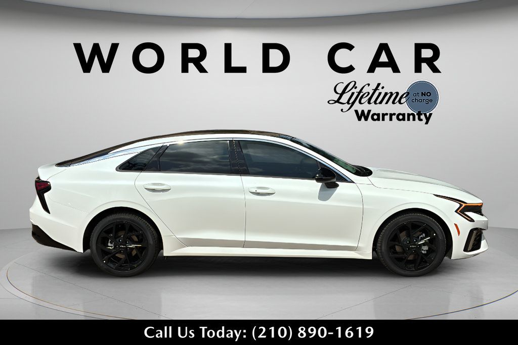 New 2026 Kia K5 GT-Line w/ GT-Line Premium Package FWD image 4