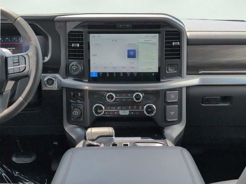 New 2025 Ford F150 Lariat w/ Equipment Group 502A High image 18