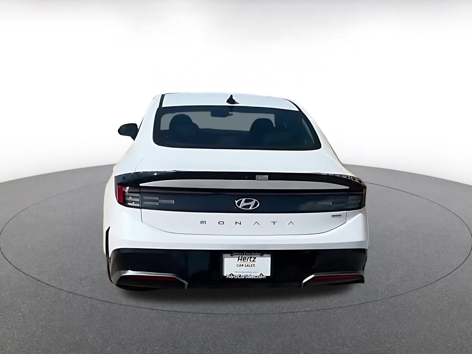 Used 2025 Hyundai Sonata SEL FWD image 7