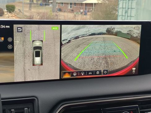 Used 2025 Nissan Armada PRO-4X image 19