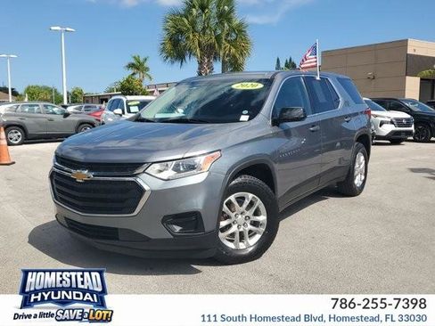 Used 2020 Chevrolet Traverse LS FWD image 1