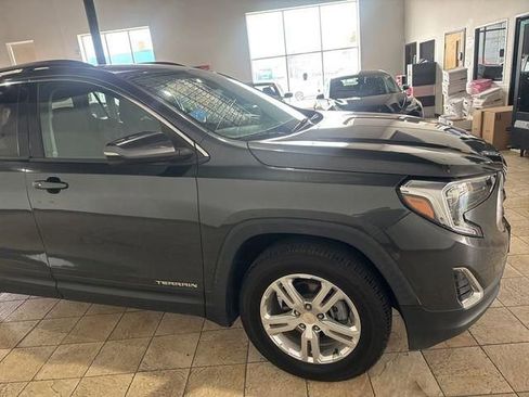 Used 2020 GMC Terrain SLE w/ Driver Convenience Package AWD/4WD image 29