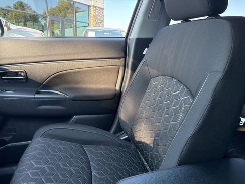 New 2025 Mitsubishi Outlander Sport ES image 8