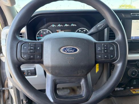 Used 2023 Ford F350 XL w/ FX4 Off-Road Package AWD/4WD image 13