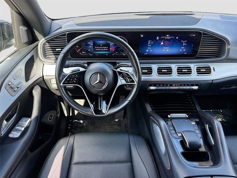 Used 2024 Mercedes-Benz GLE 350 4MATIC image 24