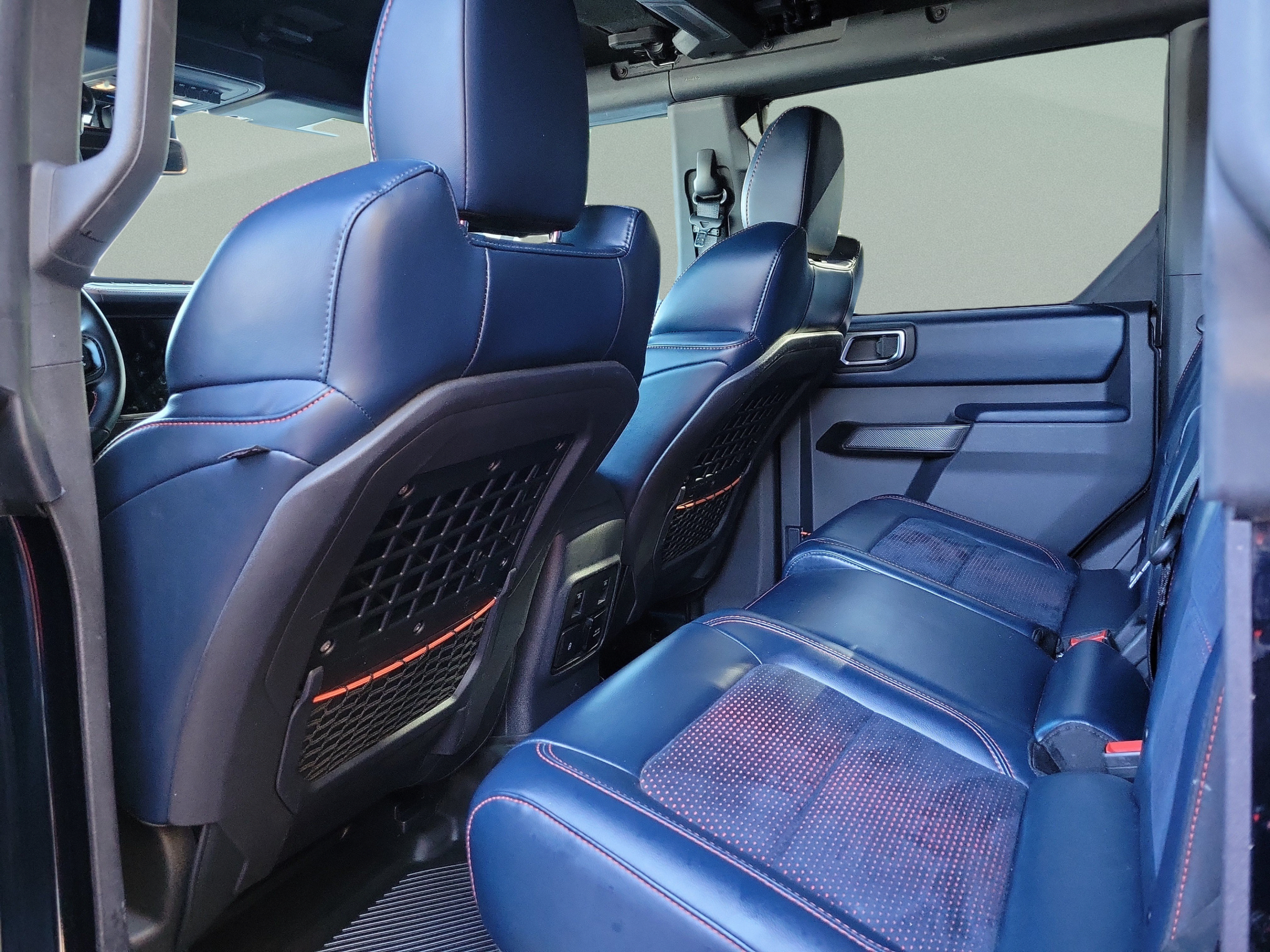 Used 2023 Ford Bronco Raptor AWD/4WD image 5