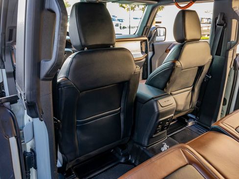 Used 2022 Ford Bronco Outer Banks image 35