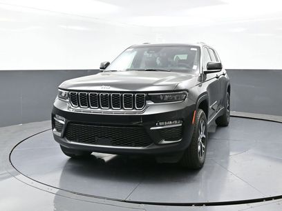 New 2025 Jeep Grand Cherokee Limited w/ Luxury Tech Group II
