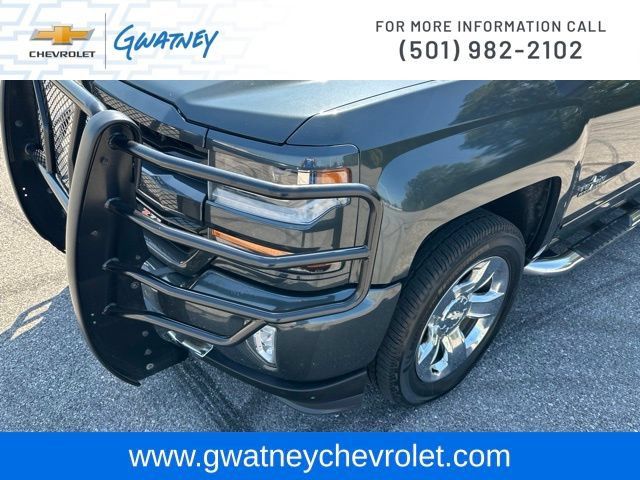 Used 2018 Chevrolet Silverado 1500 LT w/ Texas Edition AWD/4WD image 14