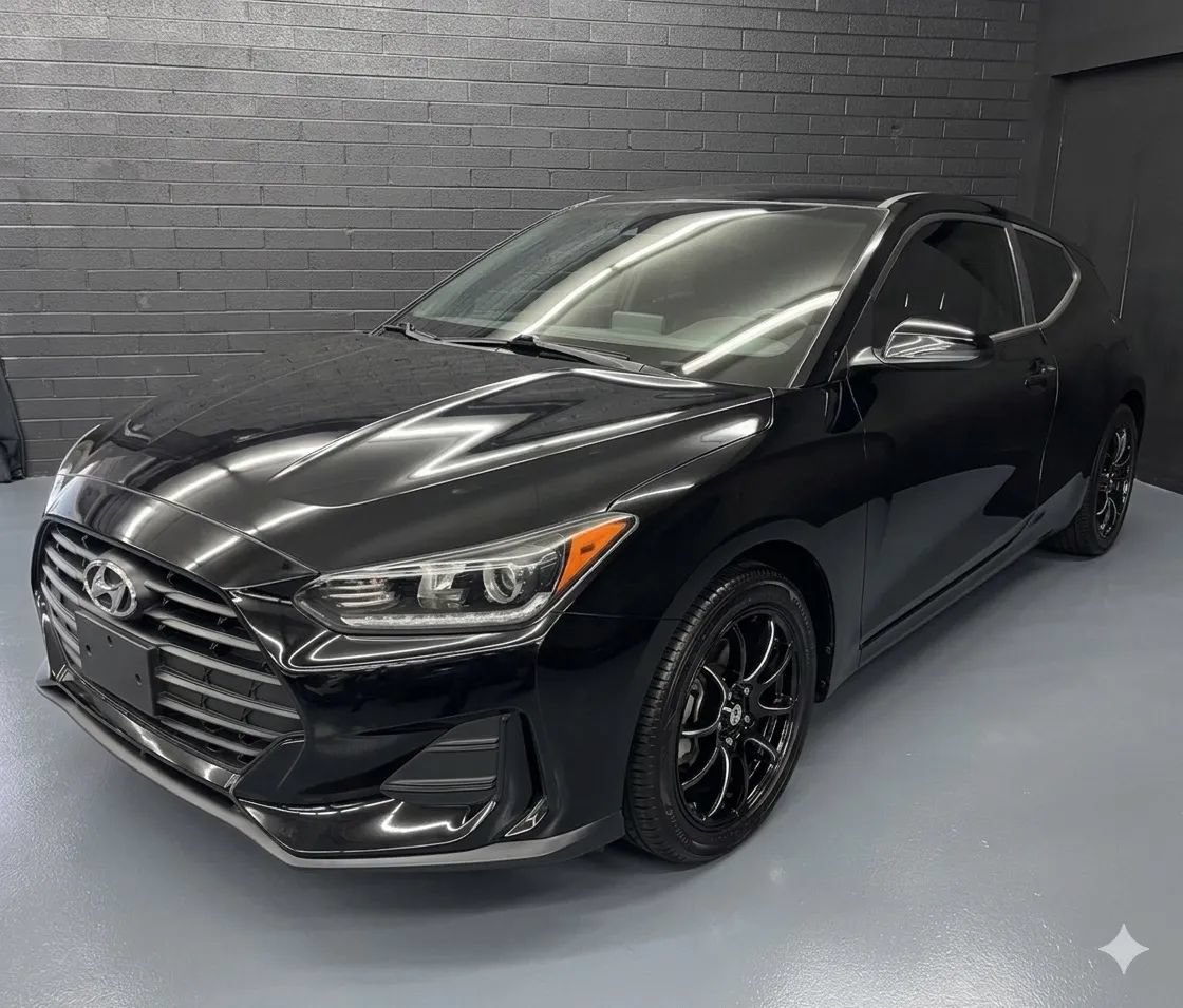 Used 2019 Hyundai Veloster 2.0 FWD image 3