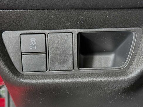 Certified 2025 Honda HR-V Sport image 23