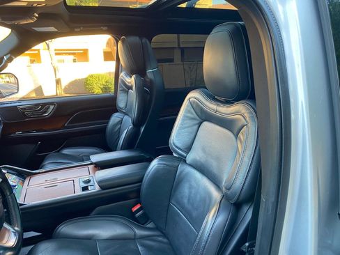 Used 2019 Lincoln Navigator L Reserve w/ Cargo Package image 21