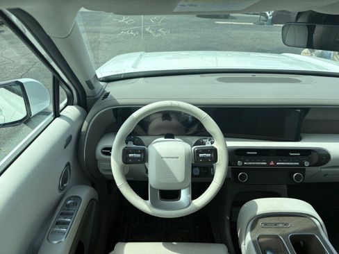 Used 2026 Hyundai Palisade Limited FWD image 24