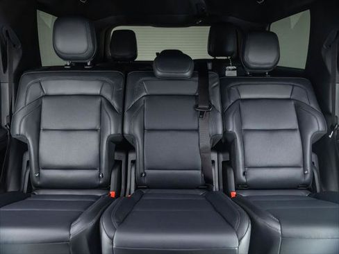 New 2026 Lincoln Navigator Reserve w/ Jet Appearance Package AWD/4WD image 18