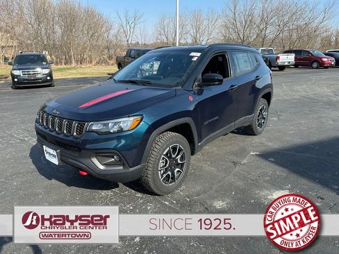 New 2026 Jeep Compass Trailhawk AWD/4WD image 1