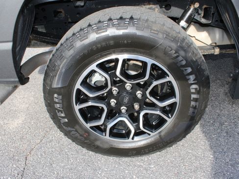 Used 2023 Ford F150 XLT w/ Equipment Group 302A High image 12